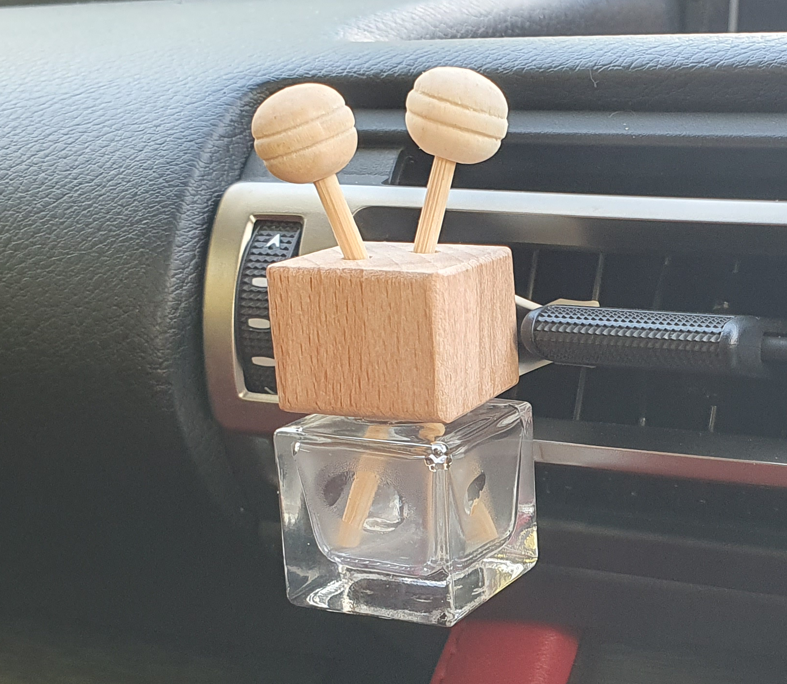 Car diffusers - Firethorns